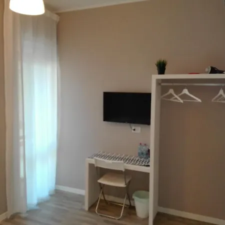 Guest house Affittacamere Near The Castle *